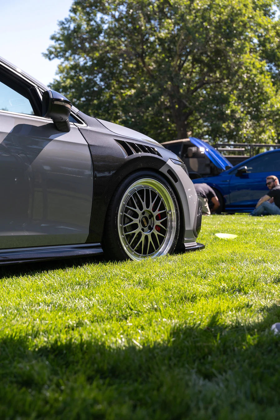 Volkswagen Golf GTI/R MK8 Dry Carbon Fiber Fenders CMST Design 2022+