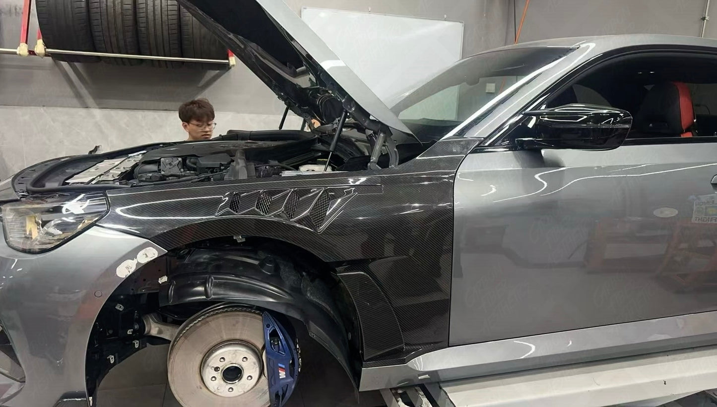 BMW 2 Series G42 M240 Dry Carbon Fiber Fenders 2021+
