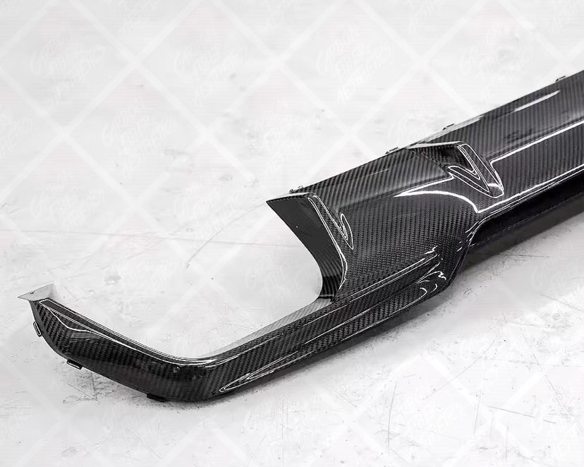 BMW M8 F91 F92 F93 OEM Style Dry Carbon Fiber Rear Diffuser