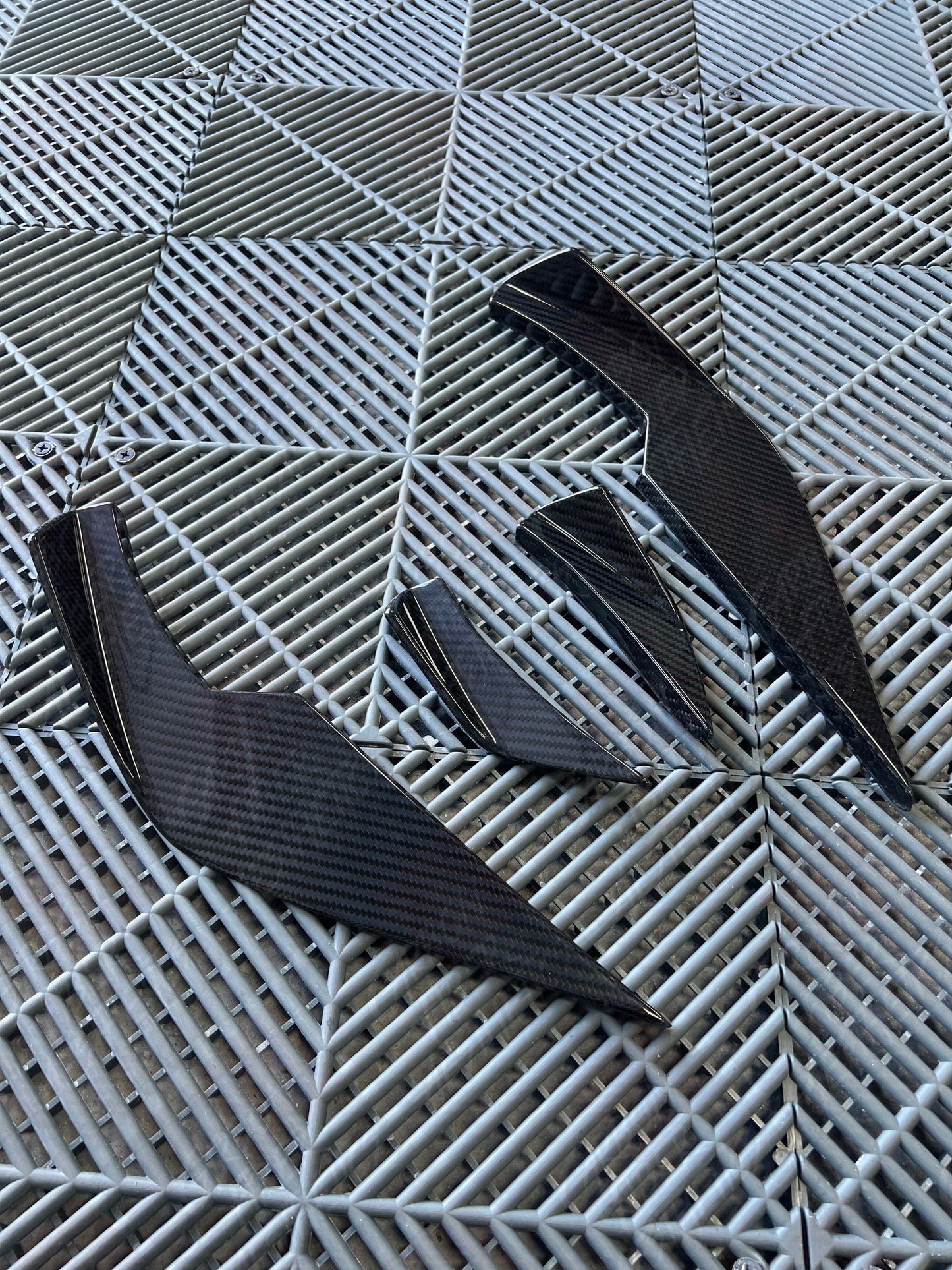 Bmw G80 M3 G83 G82 M4 Dry Carbon Fiber Vorsteiner Style Canards / Front Canards