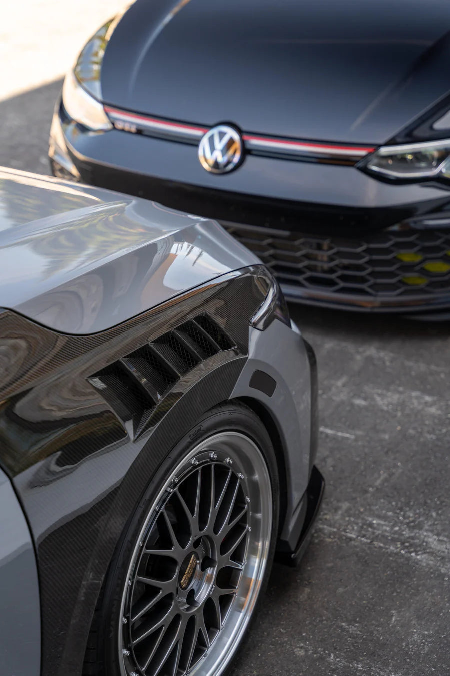 Volkswagen Golf 8/8.5 Carbon Fiber Fenders R/GTI CMST Design 2020-26