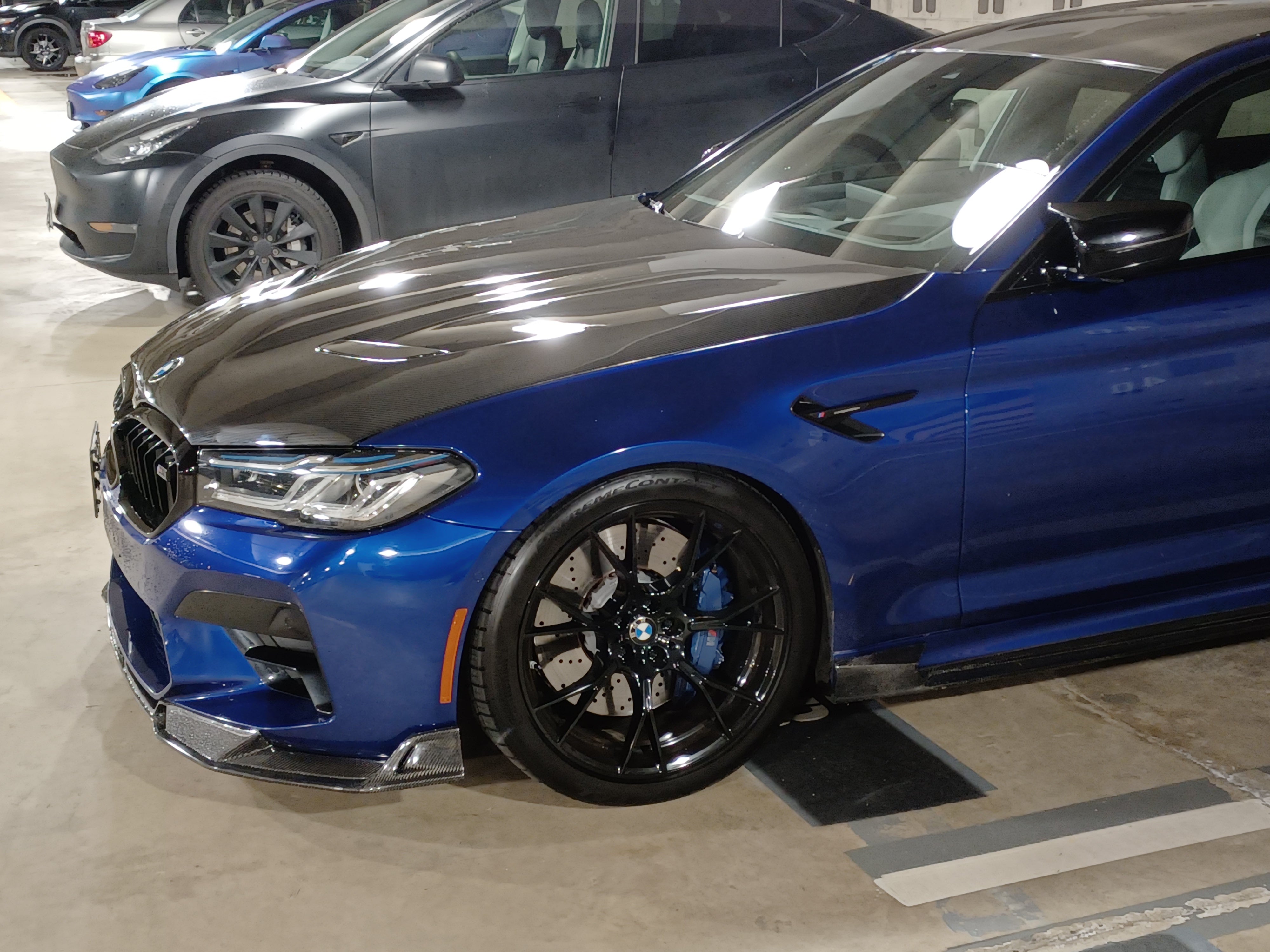BMW G30 F90 M5 Carbon Fiber Hood CS Style 2017-2024 Pre-preg