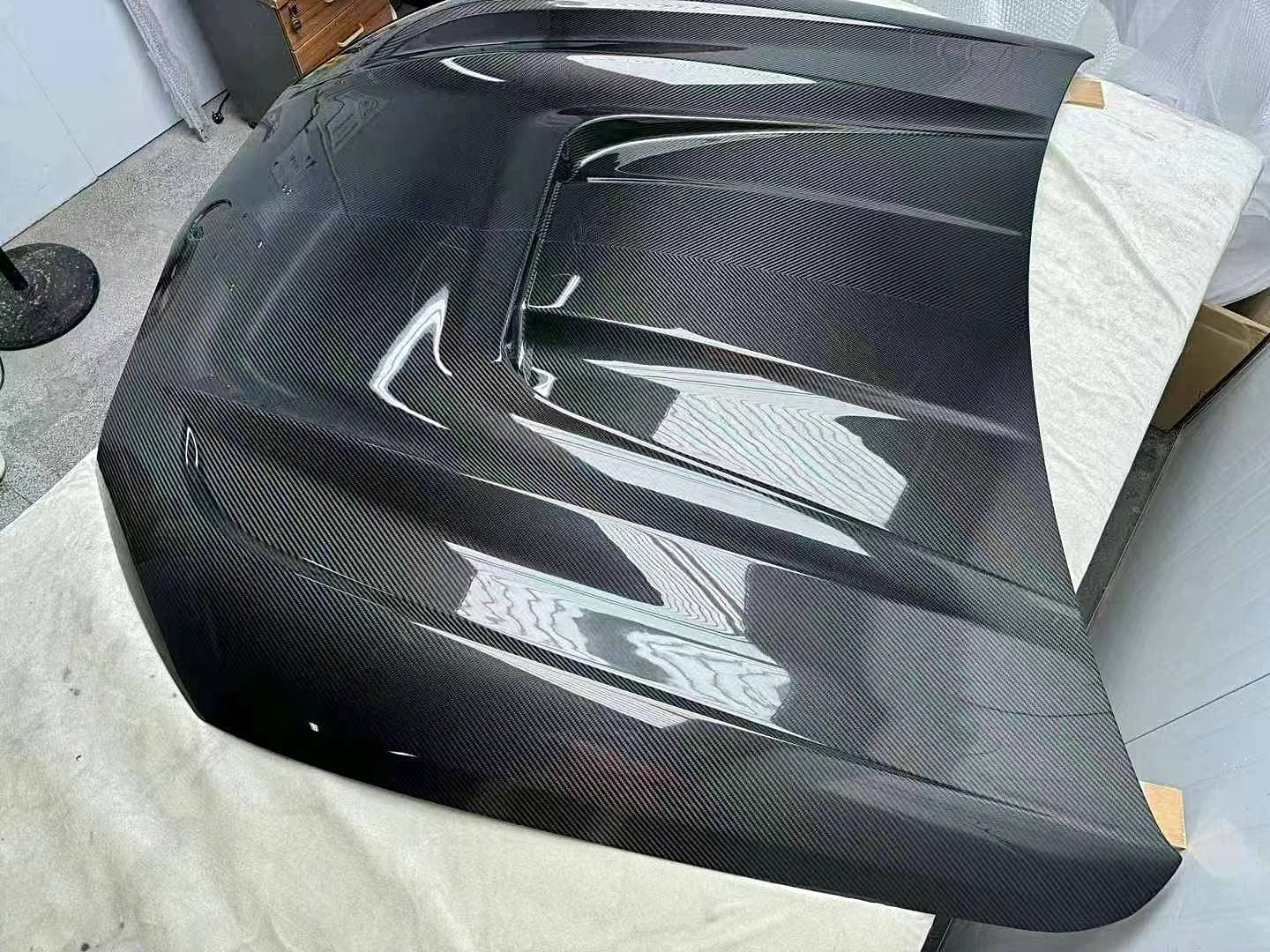 BMW 8 Series/M8 Dry Carbon Fiber Hood Paktechz Design G14/G15/G16/F91/F92/F93