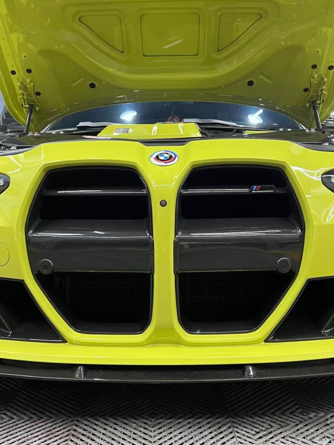 BMW M3 M4 Carbon Fiber V Style Front Grille 2021-26 G80 G81 G82 G83