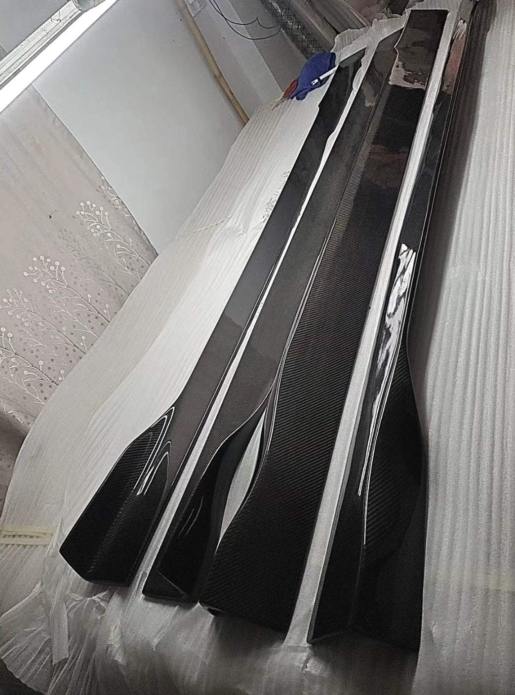 BMW F06 F12 F13 M6 Carbon Fiber Side Skirts Extensions V2 Style