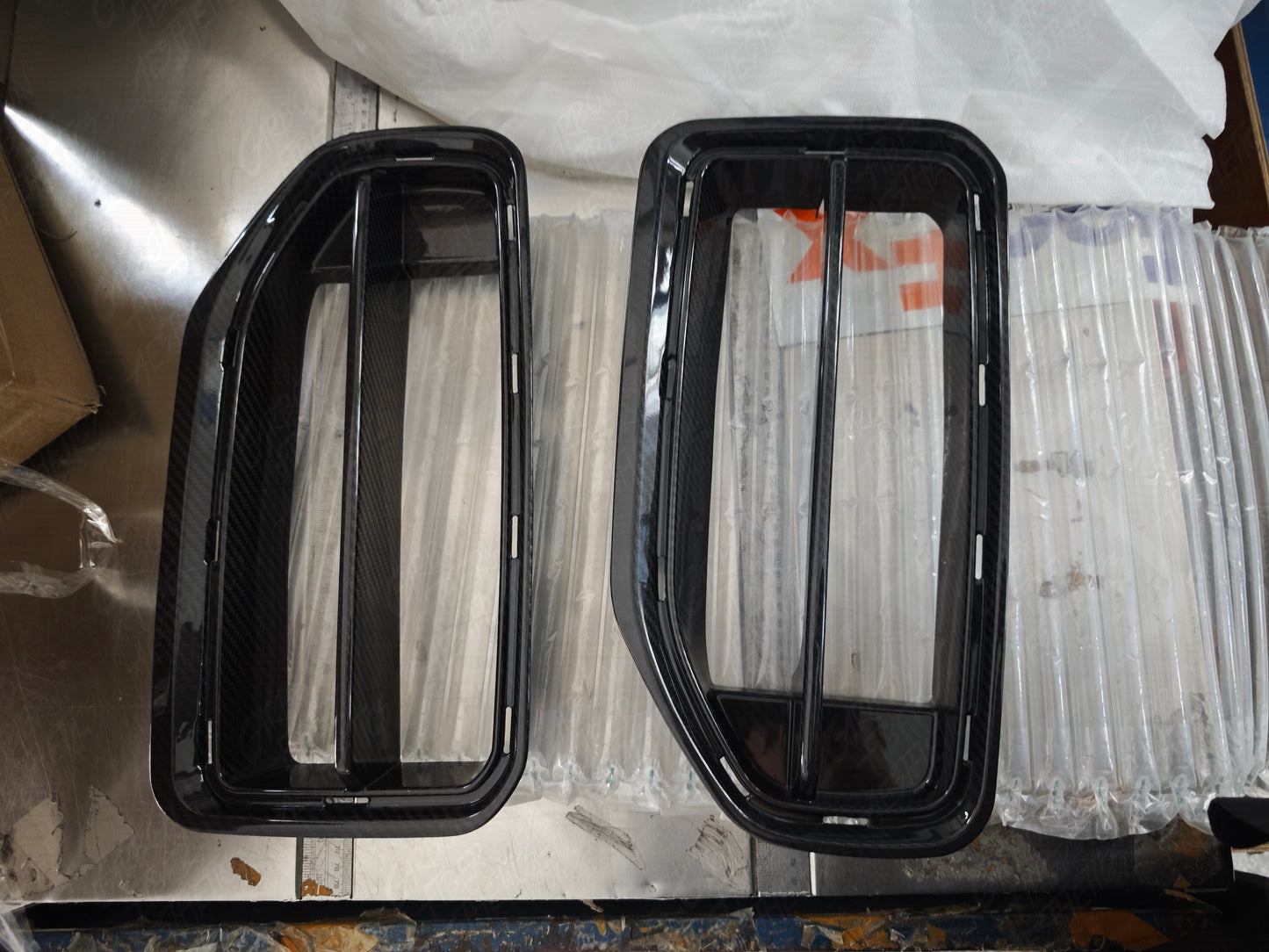 Bmw G87 M2 M Performance Style Dry Carbon Fiber Front Grilles 2023+