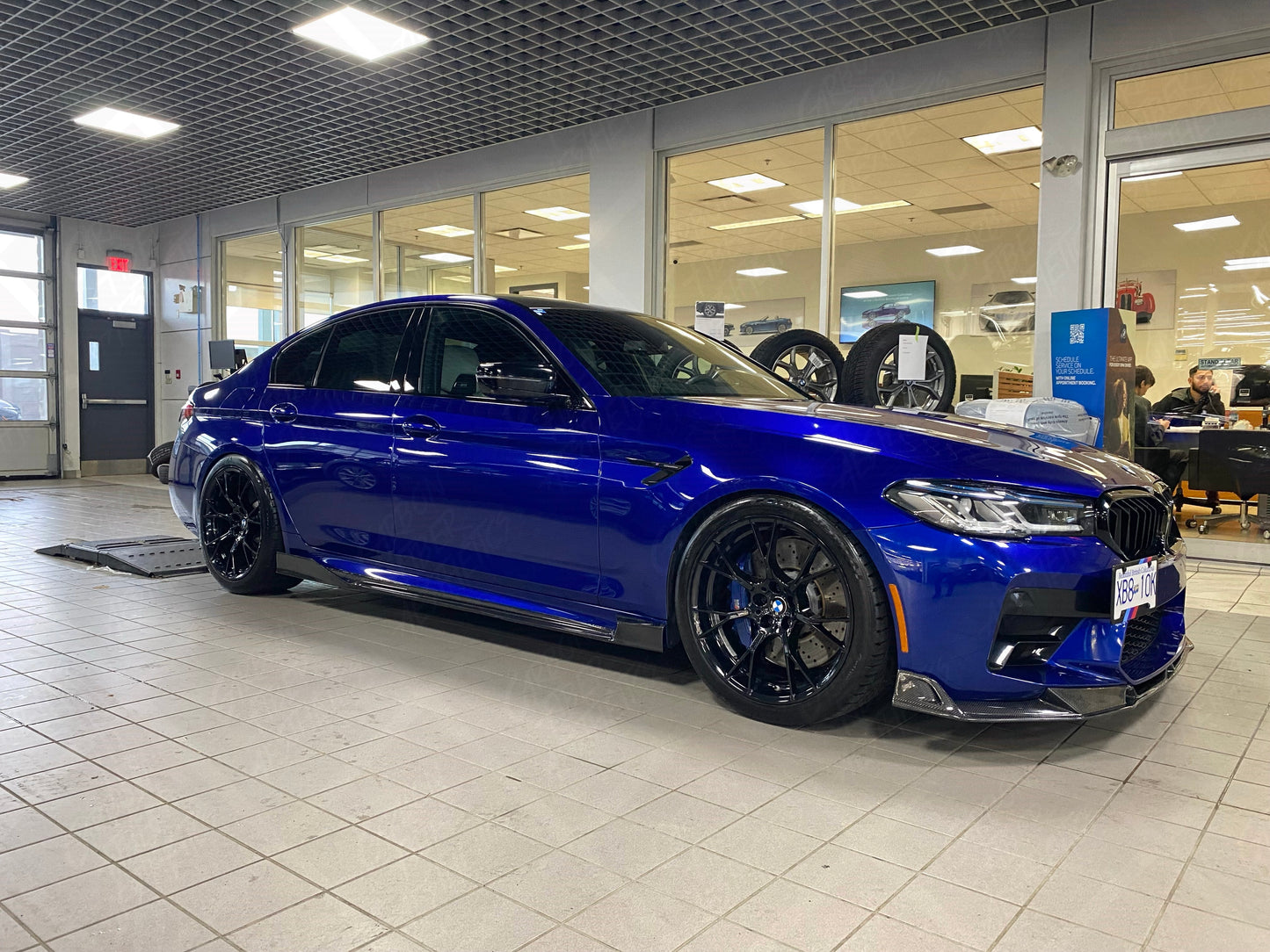 BMW F90 M5 M5C AE Style Carbon Fiber Side Skirts