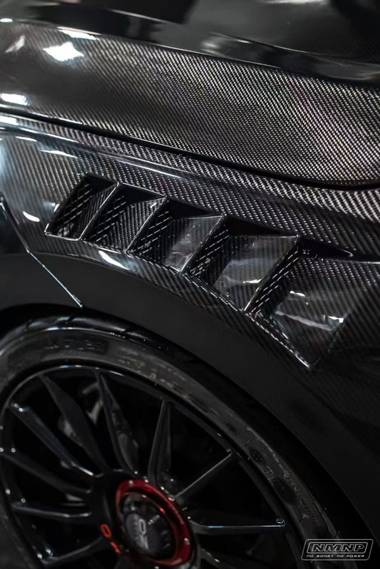 Volkswagen Golf GTI/R MK8 Dry Carbon Fiber Fenders CMST Design 2022+