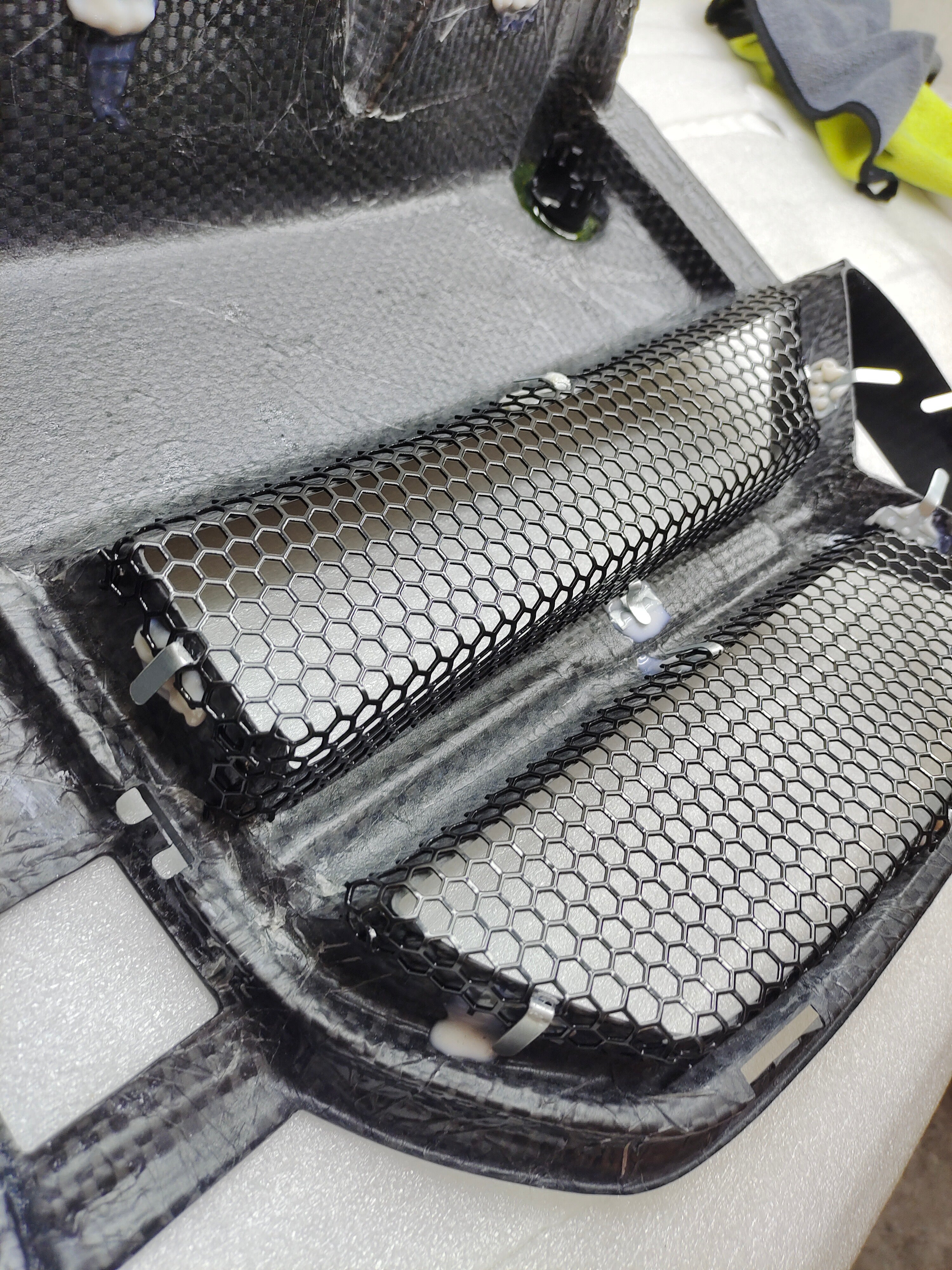BMW M3 M4 Carbon Fiber CSL Style Front Grille 2021-26 G80 G81 G82 G83