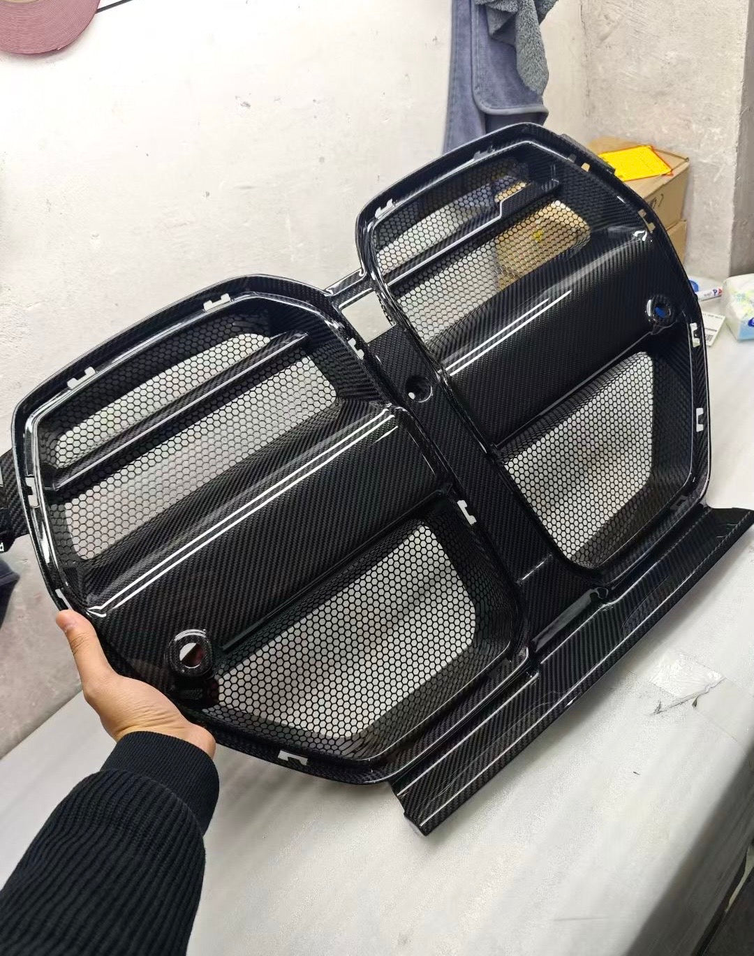 BMW M3 M4 Carbon Fiber V Style Front Grille 2021-26 G80 G81 G82 G83
