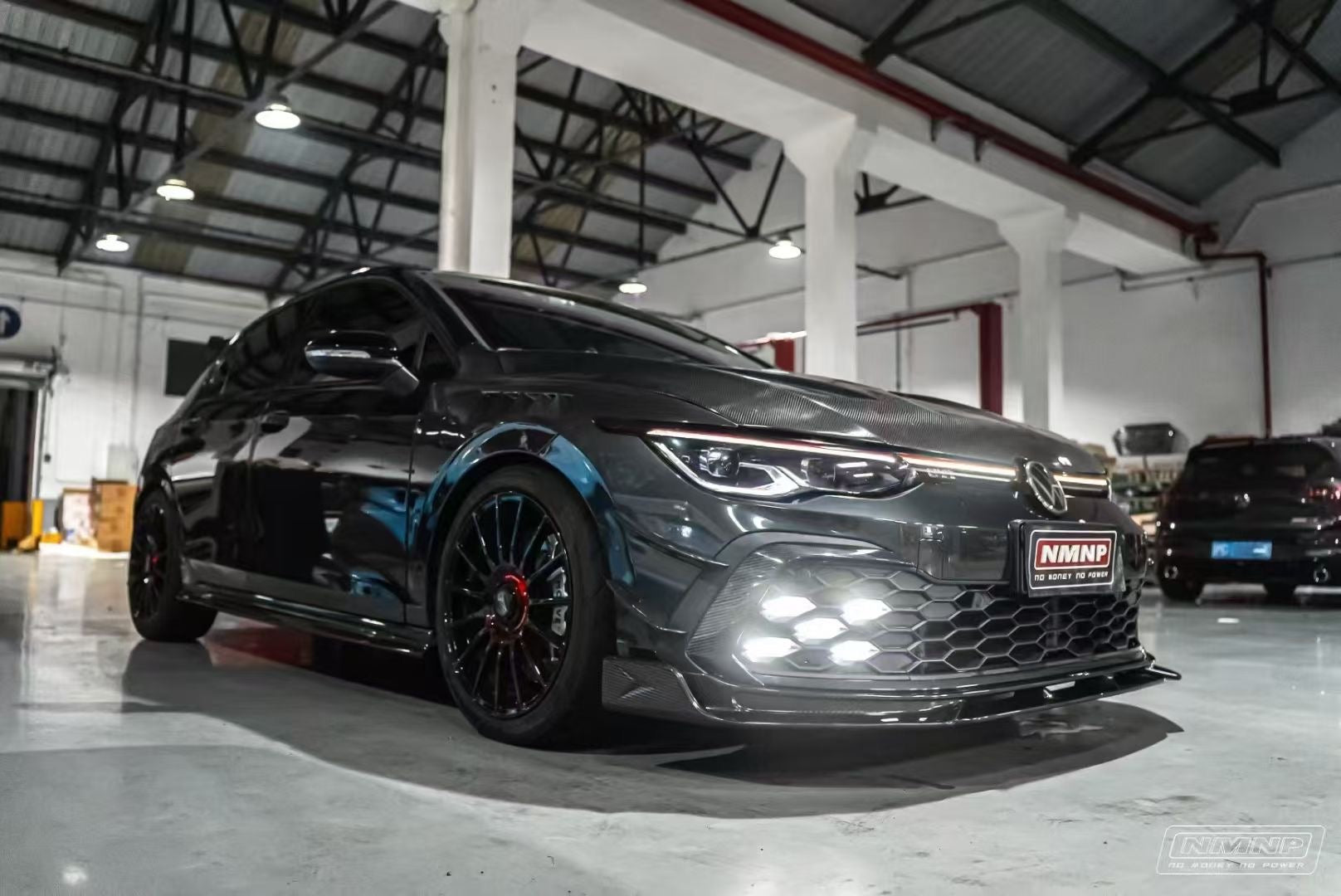 Volkswagen Golf 8/8.5 Carbon Fiber Fenders R/GTI CMST Design 2020-26