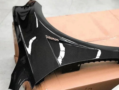 Ailes en fibre de carbone sèche Karbel Design pour Volkswagen Golf 7.5 GTI/R MK7.5 (à partir de 2017) 