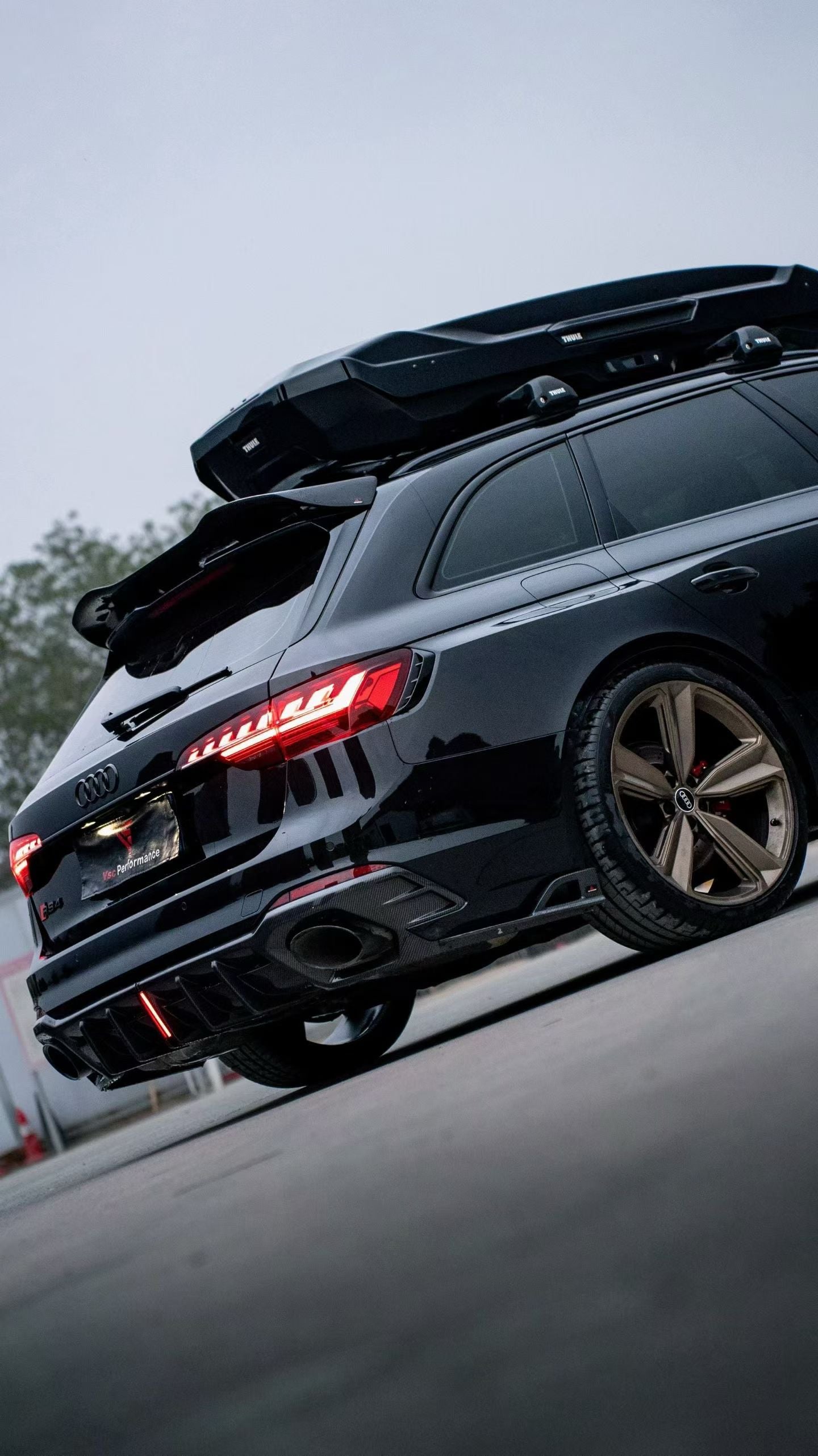 Audi B9.5 RS4 Carbon Fiber Rear Diffuser AE Design 2020-2024 Facelift
