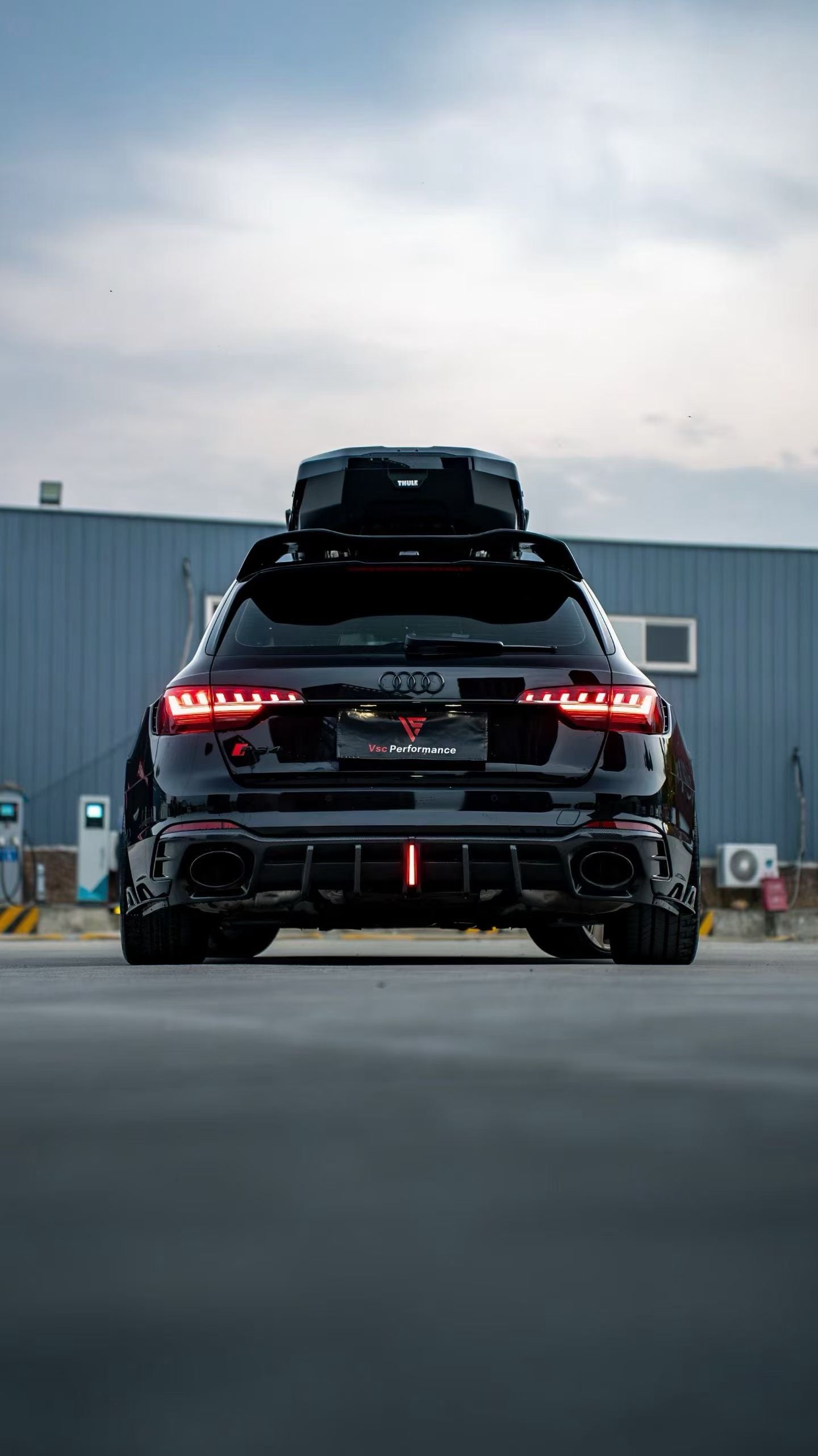 Audi B9.5 RS4 Carbon Fiber Rear Diffuser AE Design 2020-2024 Facelift