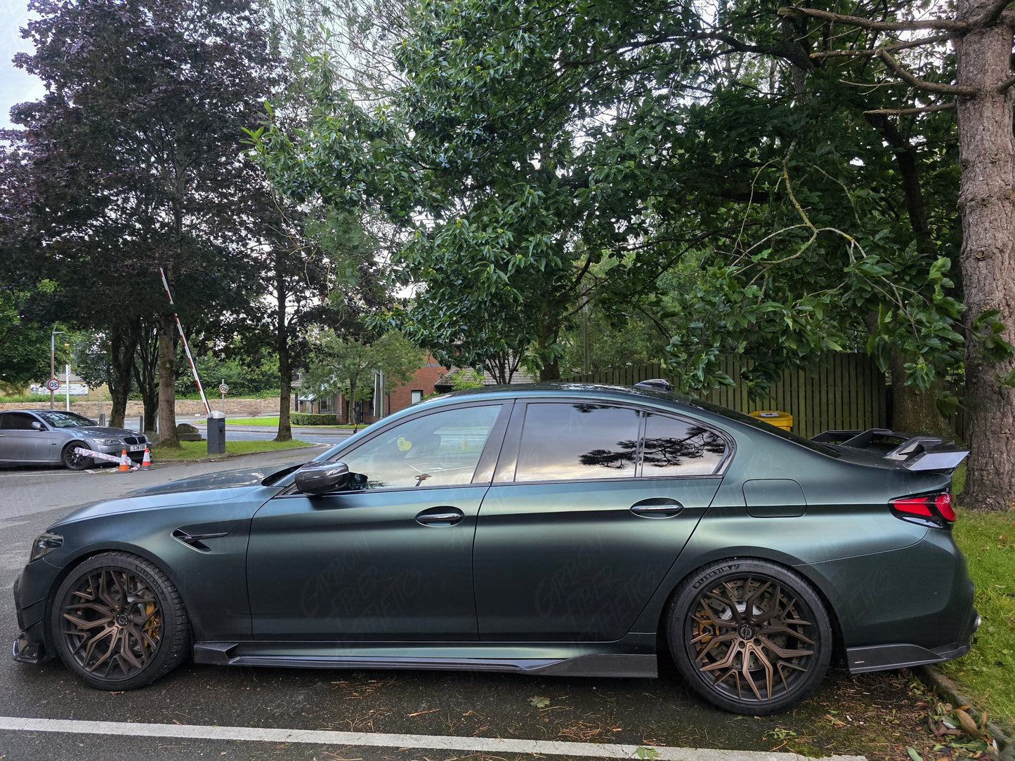 BMW F90 M5 M5C AE Style Carbon Fiber Side Skirts