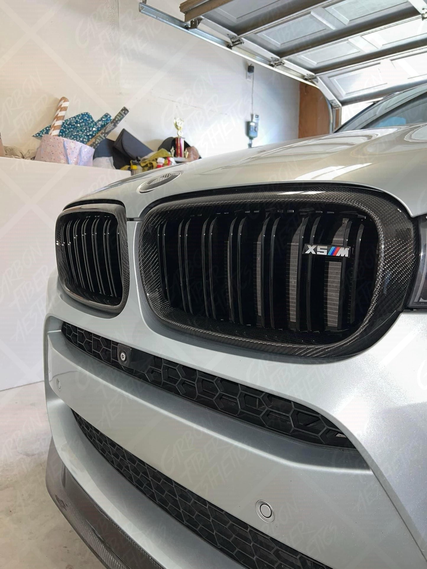 BMW F85 X5M F15 X5 / F85 X6M F16 X6 Carbon Fiber Front Grilles