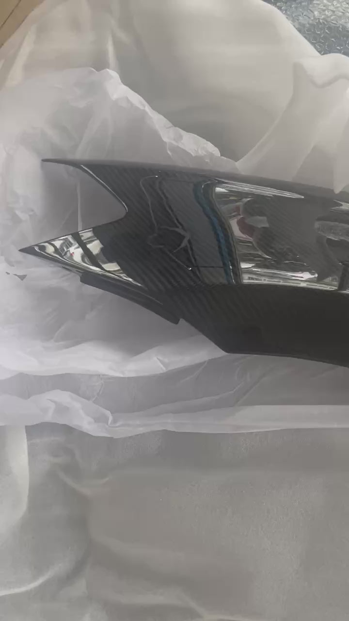 Volkswagen Golf R/GTI Carbon Fiber Fenders Karbel Design Mk7.5 2017-21